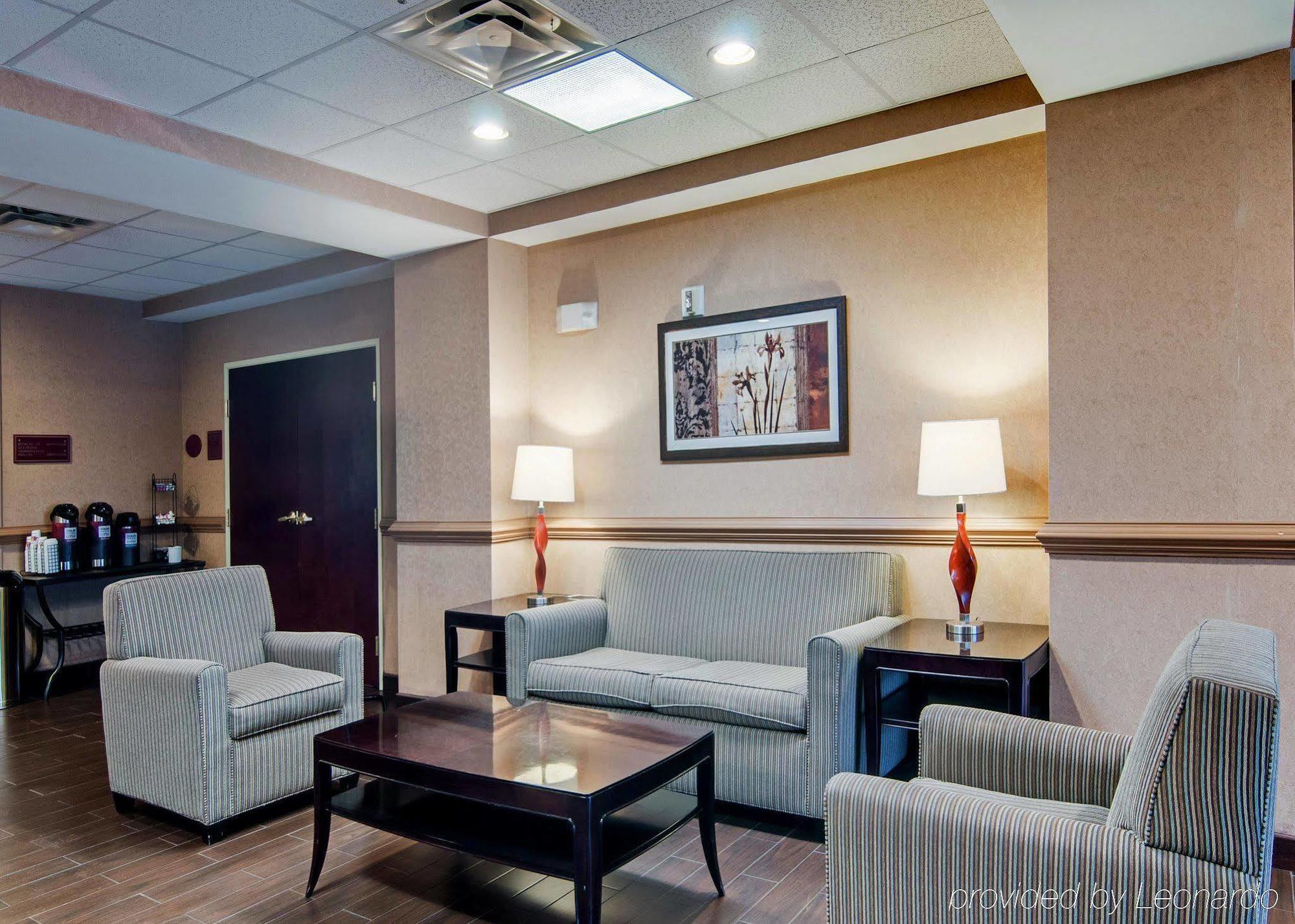 Comfort Inn & Suites Christiansburg I-81 Exterior photo