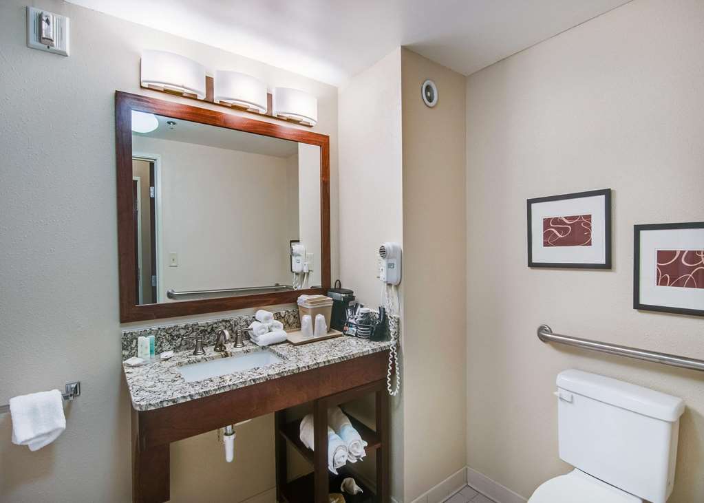Comfort Inn & Suites Christiansburg I-81 Room photo
